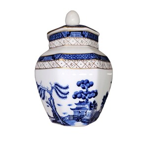 20th Century Royal Doulton Old Willow Lidded Jar