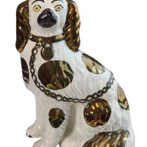 19th Century Gold Lustre Staffordshire Spaniel