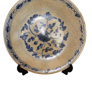 18th Century Tek Sing Shipwreck Saucer Dish