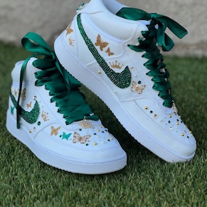 Custom Fifteenth Birthday Nike Shoes, Quinceañera Nike Shoes, Quinceañera shoes sneakers, Sweet 16 Shoes, Mis XV años