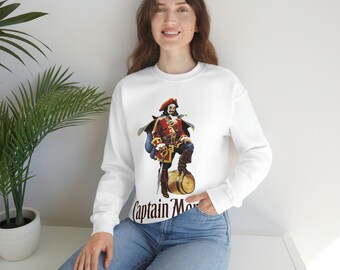 Captain Morgan Crewneck Sweatshirt - Unisex - S to 3XL sizing - Perfect gift for your friends or family - Loose fit - True to size