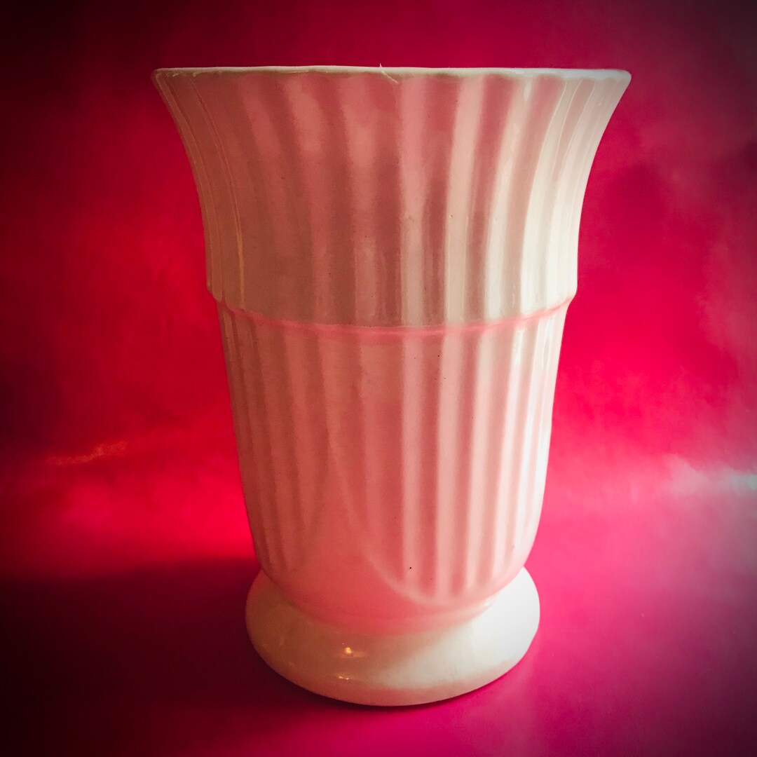 Pretty Vintage USA Pottery Vase Fluted With Ridges/grooves Etsy
