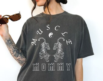Muscle Mommy Shirt | Gym Shirt, Fitness Shirt for Women, Gym Tshirt, Workout Shirts, Muscle Mommy Tshirt, Fitness Mom, Gym tshirt, Gym Tees
