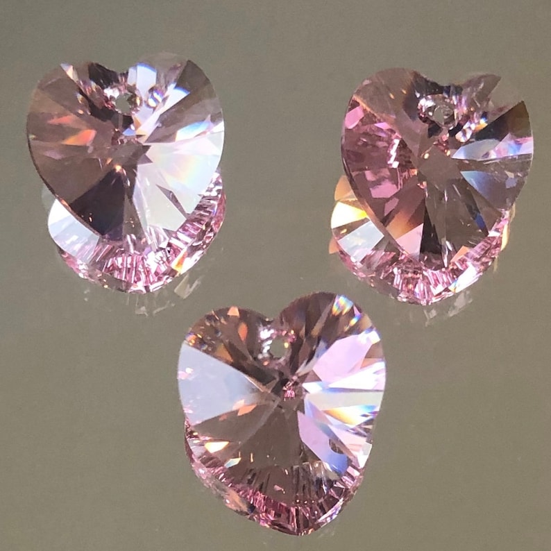 Swarovski Crystal Beads - 18mm Heart Pendants - Light Rose - Pink Crystal Heart - Top Drilled - Packages of 1 or 2 Hearts (#193B) bild 4