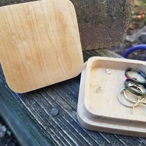 Maple Keepsake Box with Lid: Small Jewelry Box