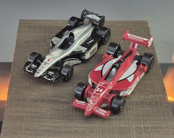 Hot Wheels Formula 1 Race Cars Lot Wheels McLaren-Mercedes Formula 1 & Reynard 97I Champ Car Mobil Mika Pioneer Toyota Vintage McDonalds
