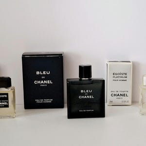 Chanel, tre flaconi di profumo da uomo in miniatura nella loro scatola, Bleu, Égoïste, Égoïste Platinum