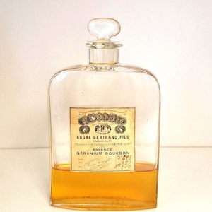 Esencia de geranio, Roure-Bertrand fils, 1880 Grasse, frasco muy raro de materia prima para la industria del perfume.