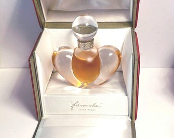 Nina Ricci, Farouche, botella de cristal Lalique en su caja, París, vintage