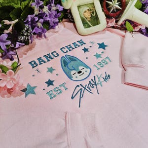 Wolfchan crewneck