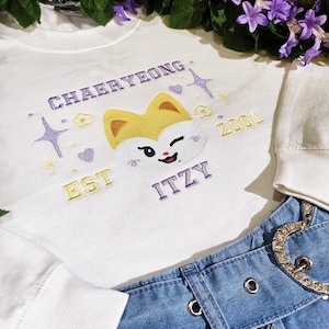 Chaeryeong crewneck