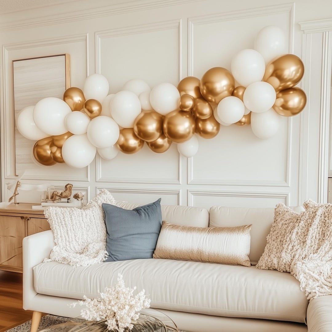 Chrome Gold Balloon Garland | White Balloon Arch Kit | Elegant Balloons ...