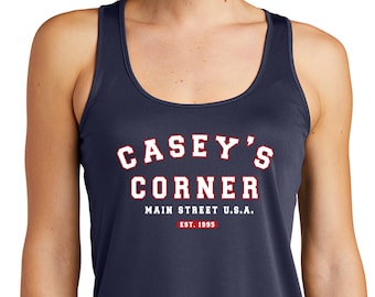 Casey's Corner - Camiseta deportiva transpirable con espalda deportiva inspirada en los parques de Disney para mujer - Magic Kingdom Main Street Snacks