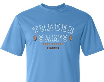 Camiseta Grog Grotto de Trader Sam: Camiseta deportiva para hombre que absorbe la humedad