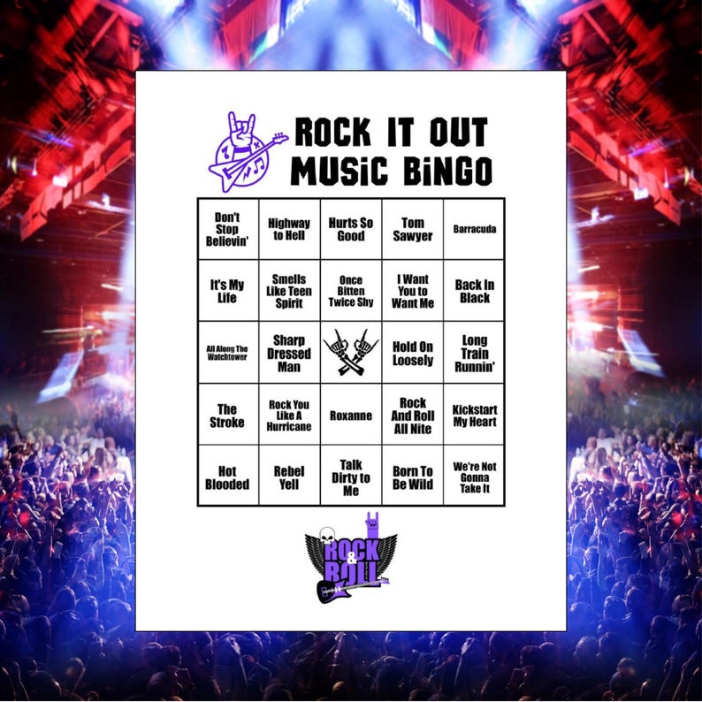Puede incluir: Una tarjeta de bingo blanca con texto y gr&aacute;ficos morados, titulada "ROCK IT OUT MUSIC BINGO". La tarjeta presenta una cuadr&iacute;cula con t&iacute;tulos de canciones como "Highway to Hell" y "Back in Black". Una multitud y un escenario est&aacute;n en el fondo.