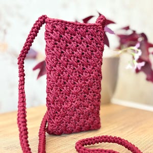 Handmade Crochet Phone Bag: Boho Crossbody Cell Phone Purse