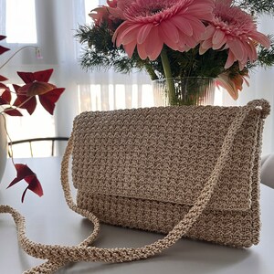 Crochet Shoulder Bag: Handmade Woven Crossbody Purse