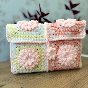 Handmade Daisy Crochet Book Sleeve: Cozy Book Protector