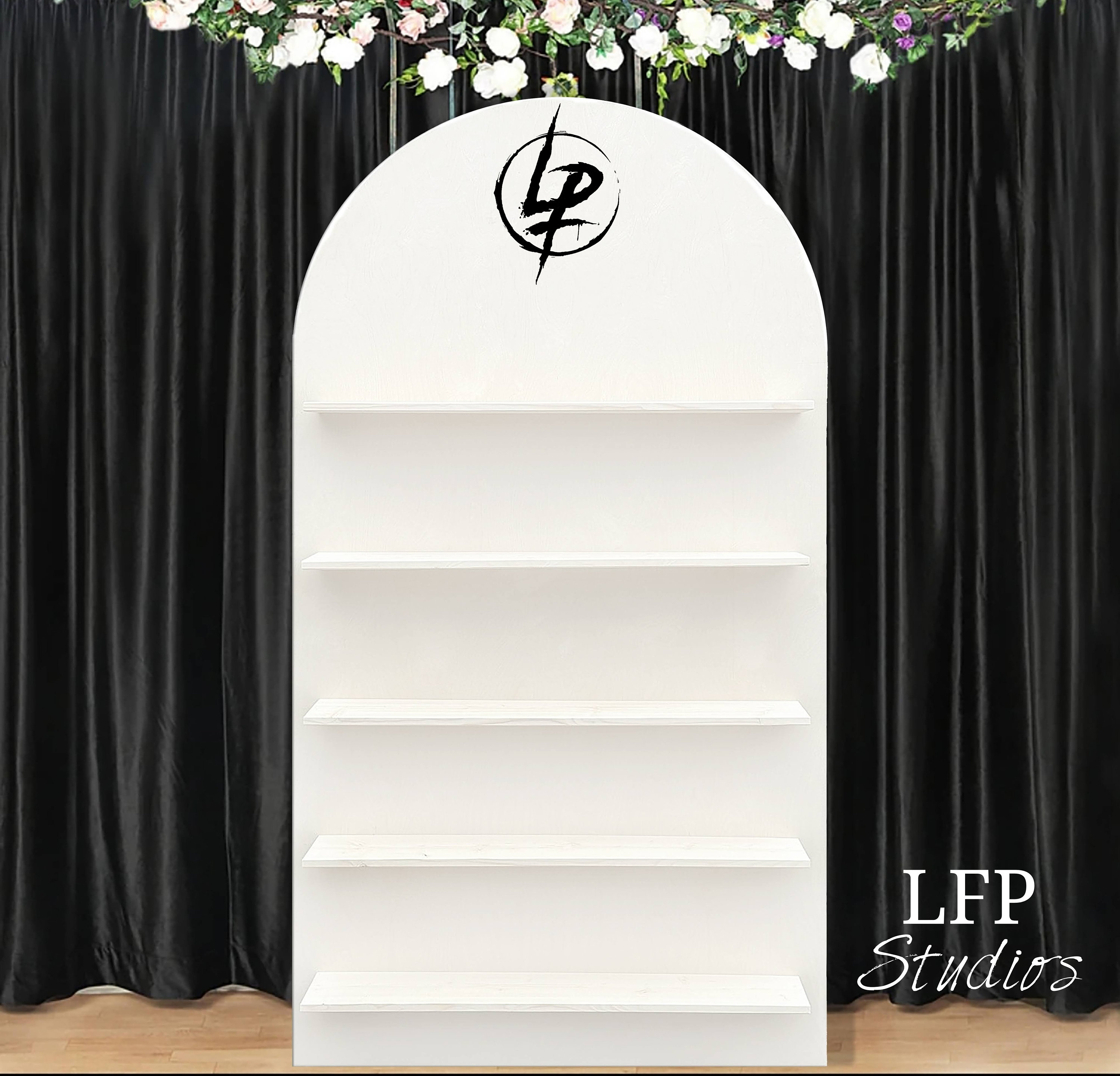Wood Arch Treat Wall
