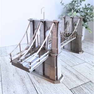 3D Printed Brooklyn Bridge Model, New York Decor, Variety of Colors Available