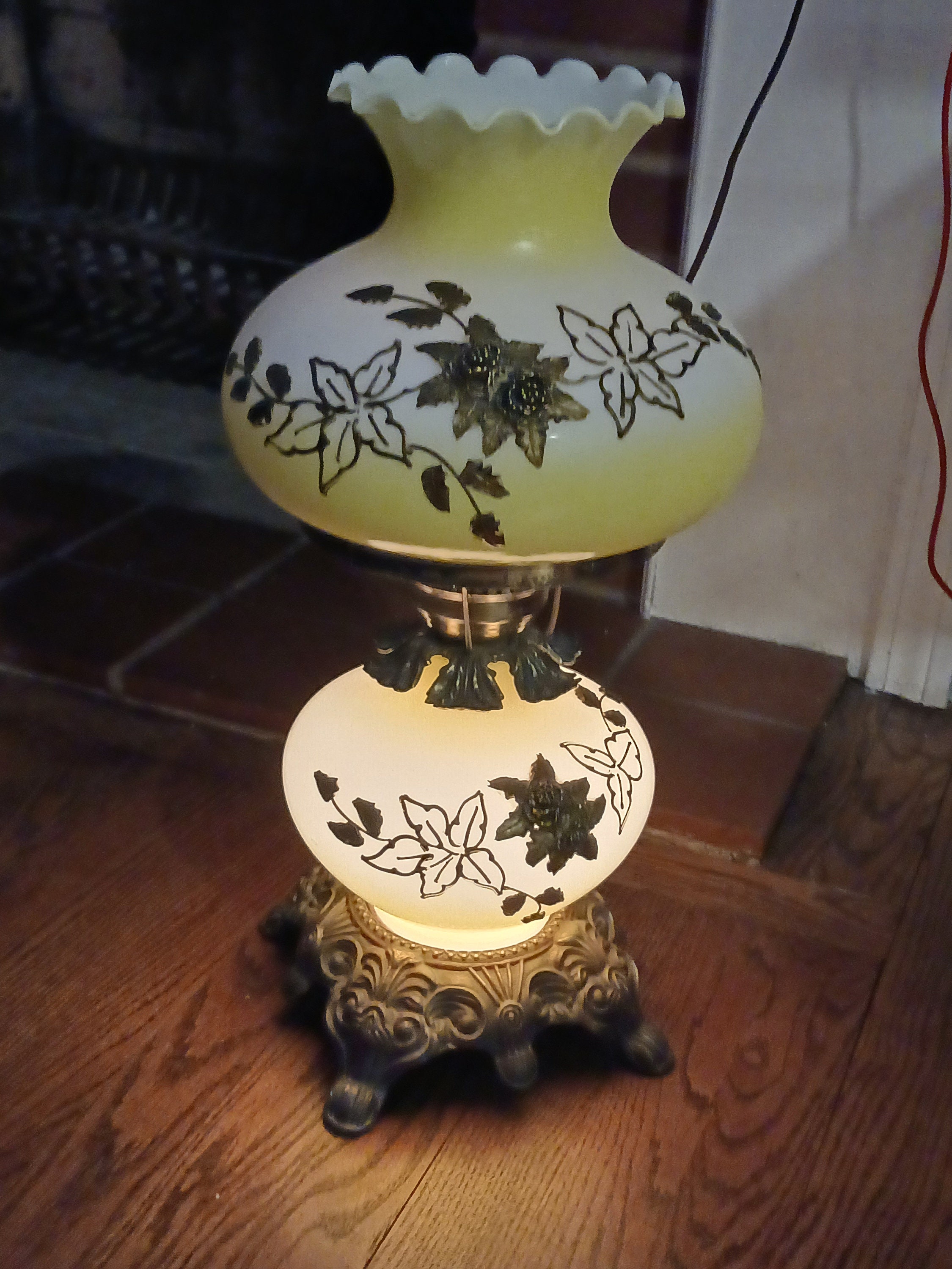 Vintage gone with store the wind lamp