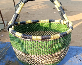 Handwoven storage basket| grocery basket with handle| farmers market basket| harvest gathering basket| round shopper baske| beach basket