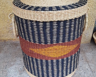 Handwoven clothes storage basket| Bolga laundry basket| large straw basket| Woven wicky laundry basket with lid| badroom storage organizer