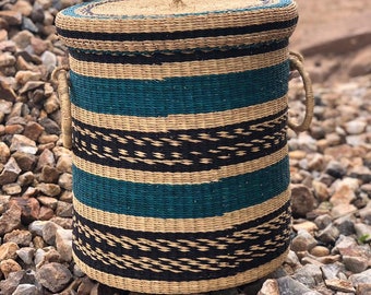 Woven straw laundry basket with lid| Wicker floor bin| Bolga storage basket| large straw laundry basket| bedding storage organizer
