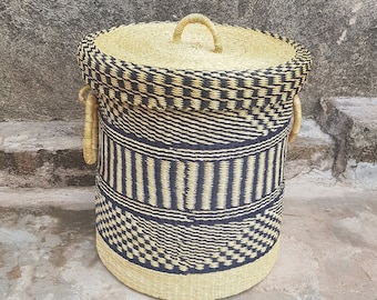 Handwoven clothes storage basket| Bolga laundry basket| large straw basket| Woven wicky laundry basket with lid| badroom storage organizer