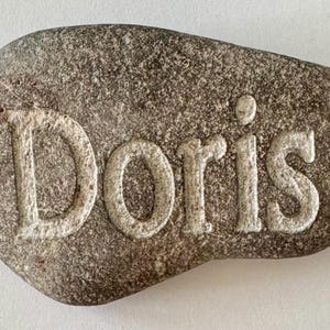 Custom Engraved Pet Memorial Pebble – Personalised Keepsake | Natural River Stone