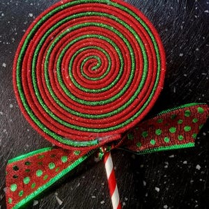 5 wreath attachment/ party decor