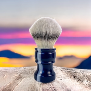 Christmas Gift Shaving Brush Silvertip Synthetic 26mm Extra Dense Badger Handle Bulb Shape Wet Shave Blue Resin Striped Elegant Design