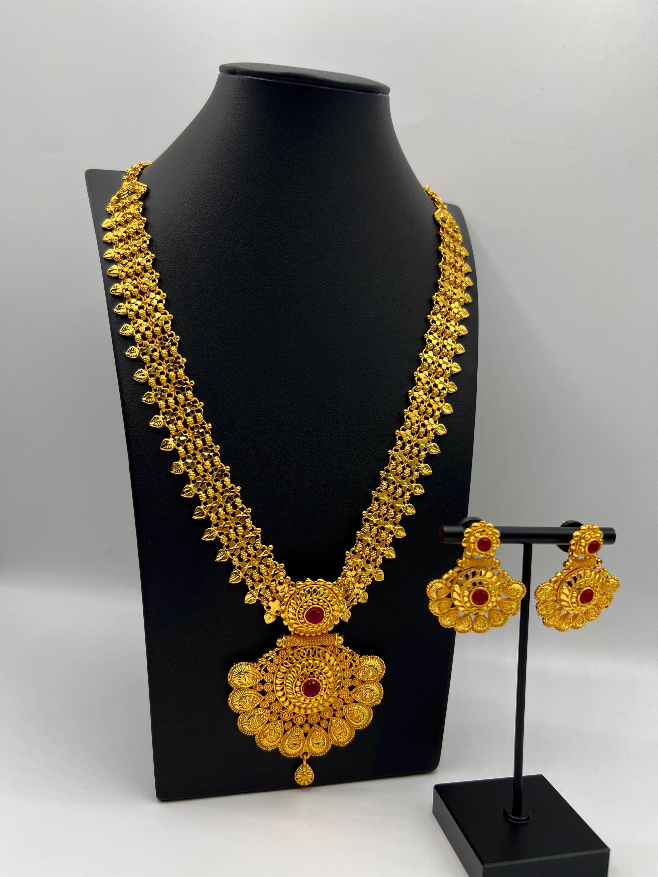 Glamah 24K Gold Plated Luxurious Rani Haar Set
