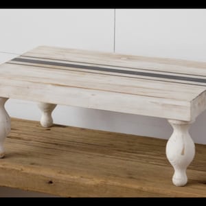 Farmhouse table riser