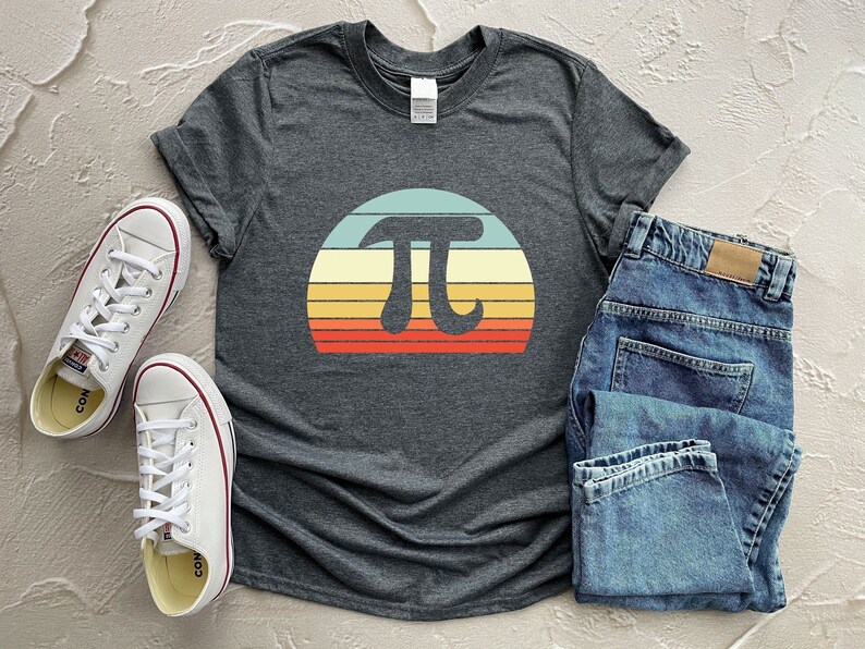 Happy Pi Day Shirt: Retro Sunset Math Teacher Tee bild 1