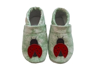 Eco-Friendly Leather Crawling Slippers for Babies and Children - Handmade Gift