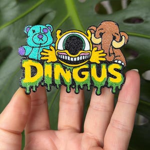 Pin inspirado en Subtronics / Wooli / Level Up Dingus / Impreso en 3D / Festival EDM Rave