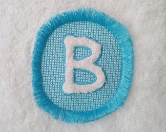 Flauschiges Fransen geprägtes Maschinenstickerei Alphabet, Monogramm Handtuch Schriftart, 3 Größen, A-Z sortiert, Am besten für Einnadel-Stickmaschine