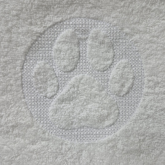 Embossed Paw Embroidery Design, 20 sizes, Paw Dog Machine Embroidery Design, Animal Embroidery Design, Towel embroidery, Dog Embroidery