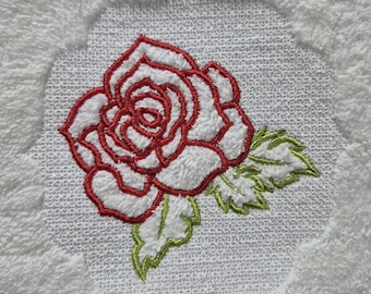 エンボス加工されたバラの機械刺繍デザイン - 4x4 -5x7 - 6x10 即時