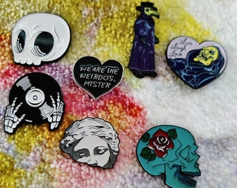 death emaille pins - skull pin - heart pin - vinyl pin - ha ha ha pin - skull with rose pin - ancient pin - doctor pin -