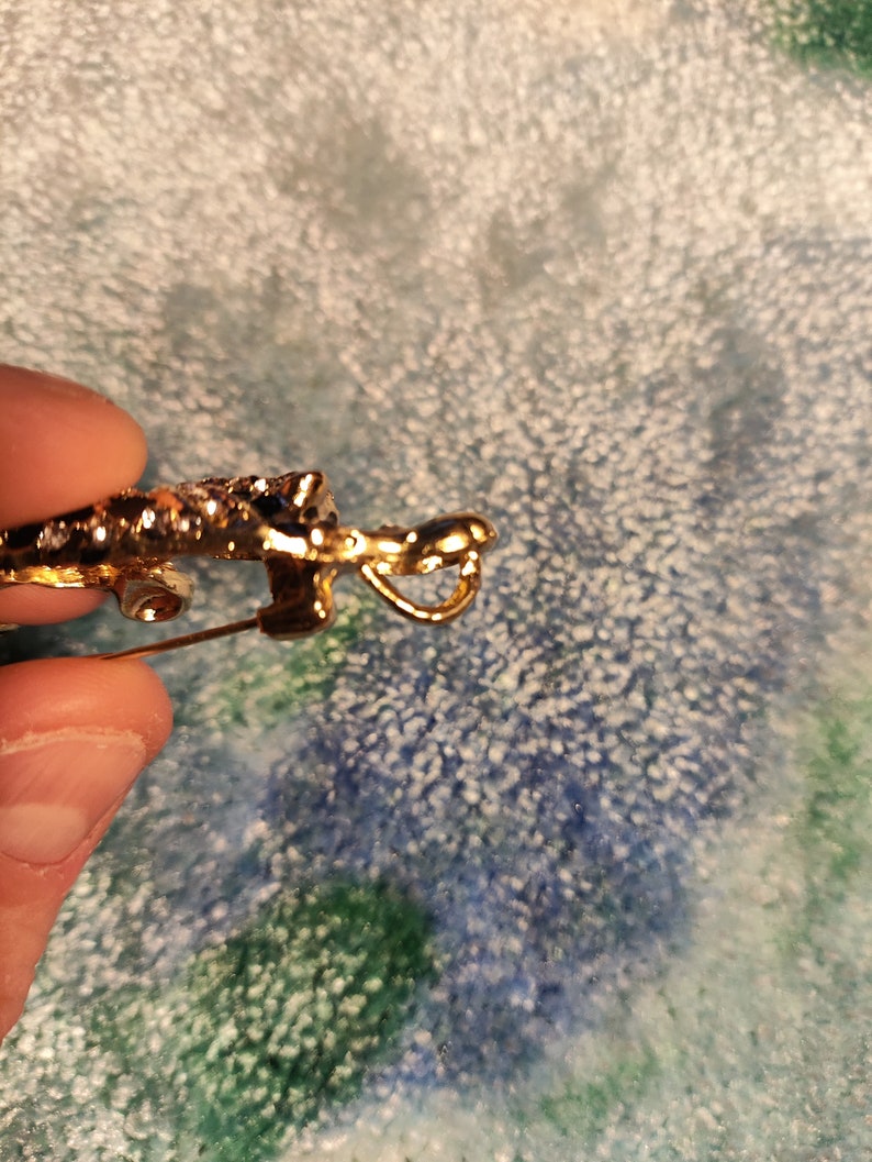leopard broche speld gedetailleerd glitters mooi goud zwart cadeau uniek afbeelding 3