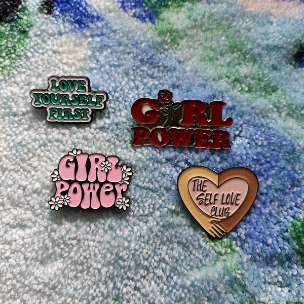 Girl power émail PIN - POWER - girls power - le club d’amour-propre - aimez-vous d’abord - féminisme - fier -