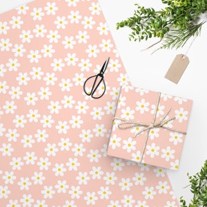 Cute Boho Retro Vintage Peachy Pink Daisy Floral  Gift Wrapping Paper | Christmas Birthday Gift for Her, Girl
