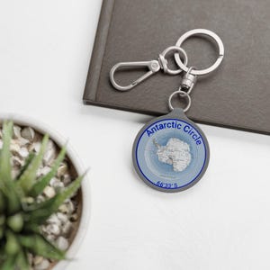 Antarktischer Kreis Schlüsselanhänger, Geschenk für Reisende, Kartenliebhaber,