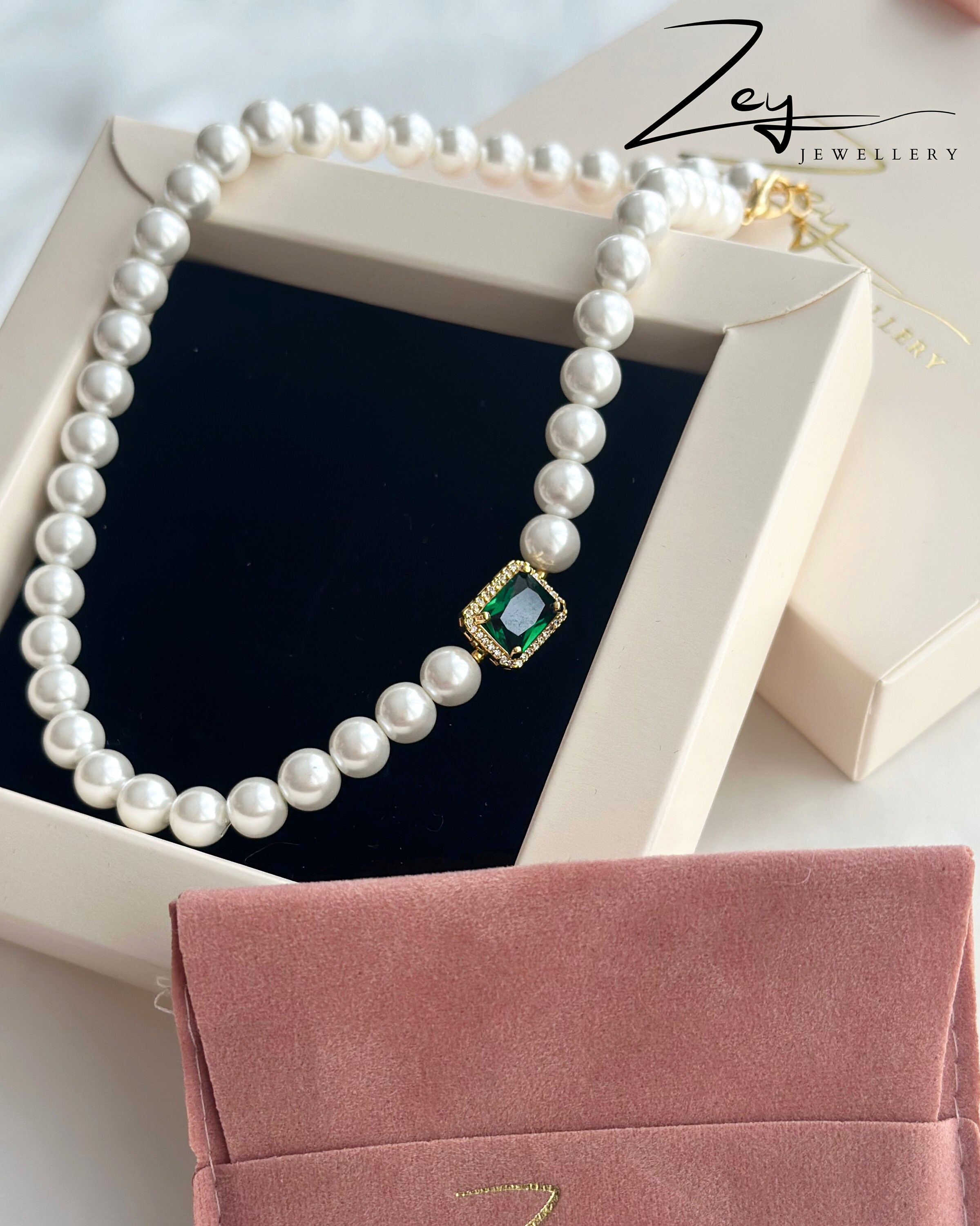【kindababy】green middle pearl necklace〜ネックレス★2021SS Y2K Smiley Face Pearl Choker / Green Smile Face Necklace