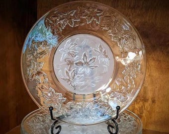 Princess House Fantasia Crystal Salad Plates: Poinsettia Design, Set of 4