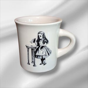 Fishs Eddy Alice in Wonderland &quot;Drink Me&quot; Heavy Stoneware Diner Style Coffee Mug