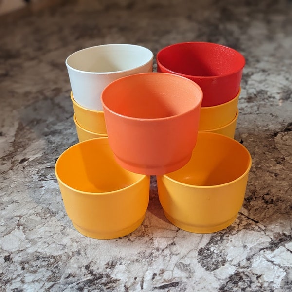 Tupperware 4oz Snack Cups (No lids) Red, Yellow, Orange, Tan~ Set of 10