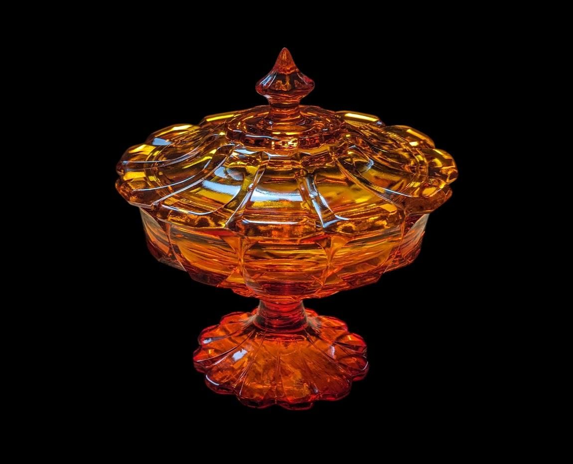 1940年代 Fentonフェントン フタ付きキャンディディッシュ Fenton Candy Dish - Etsy
